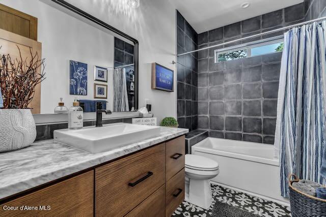 L4-b10 North Walden Loop Rathdrum, ID 83858 - Photo 24 of 48 24 Full Bath.jpg-FULL