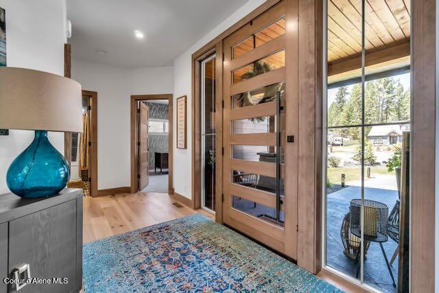 L4-b10 North Walden Loop Rathdrum, ID 83858 - Photo 6 of 48 6 Entry.jpg-FULL