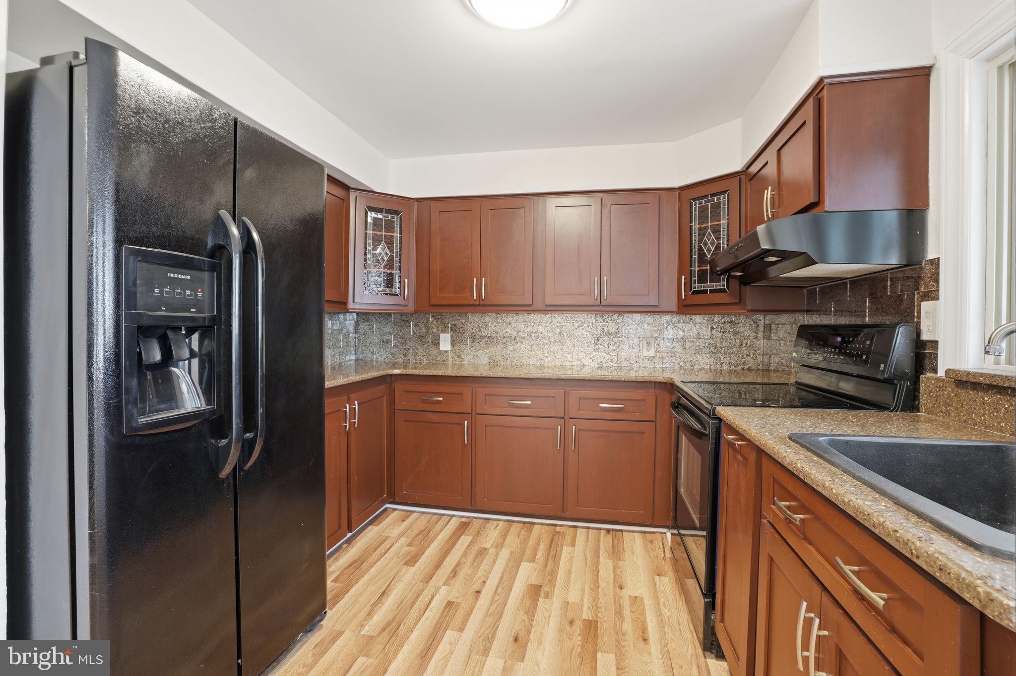 112 North Whitehall Road Norristown, PA 19403 - Photo 11 of 28