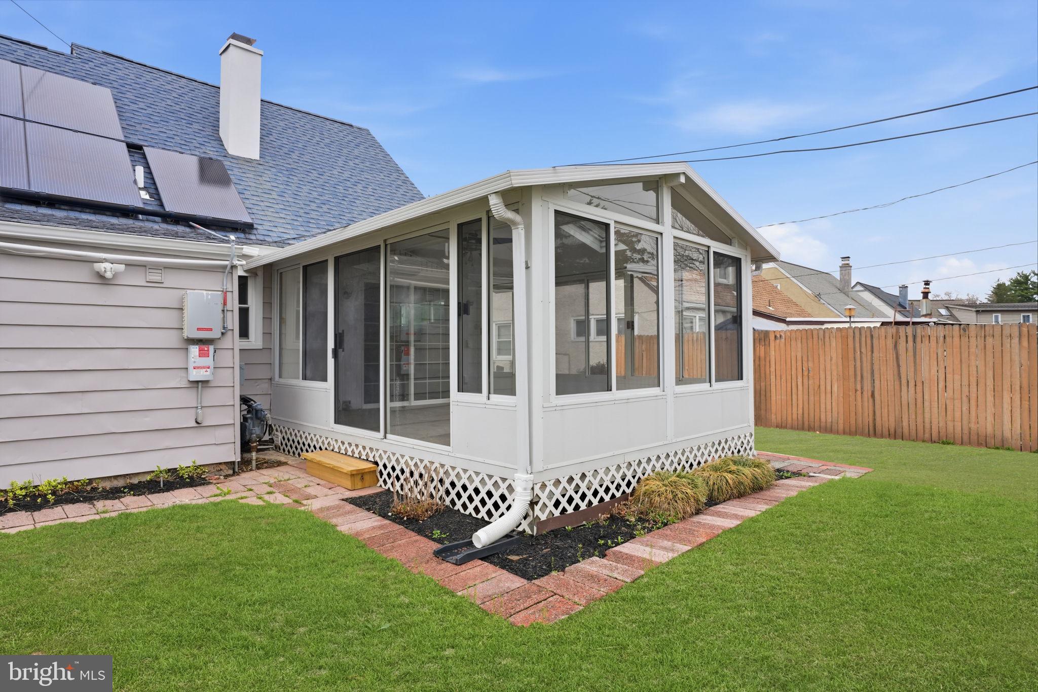 112 North Whitehall Road Norristown, PA 19403 - Photo 4 of 28