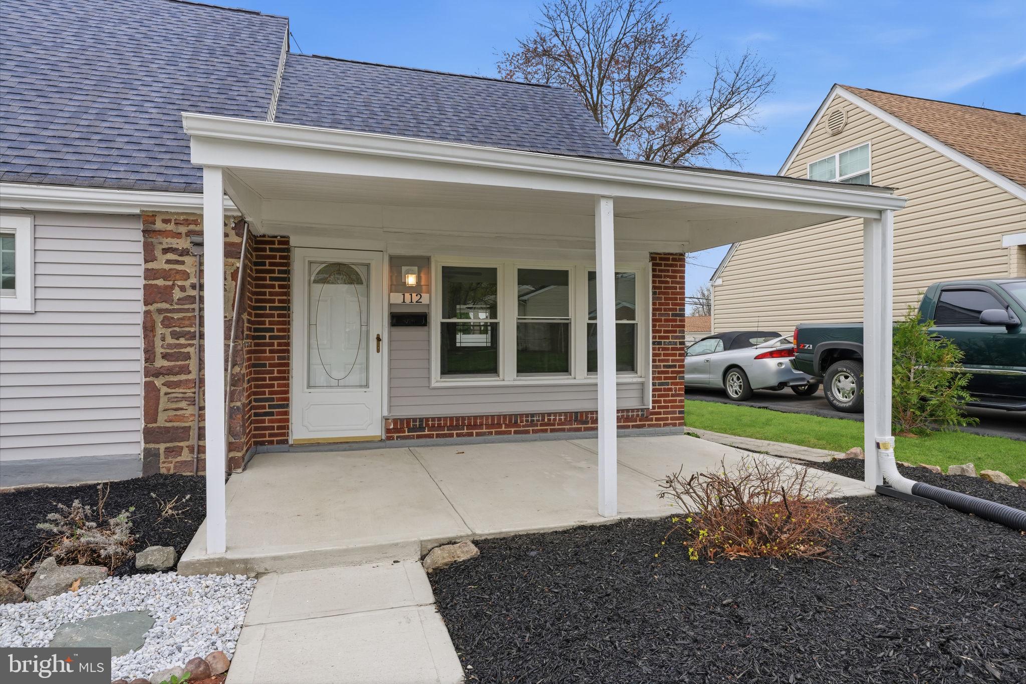 112 North Whitehall Road Norristown, PA 19403 - Photo 5 of 28