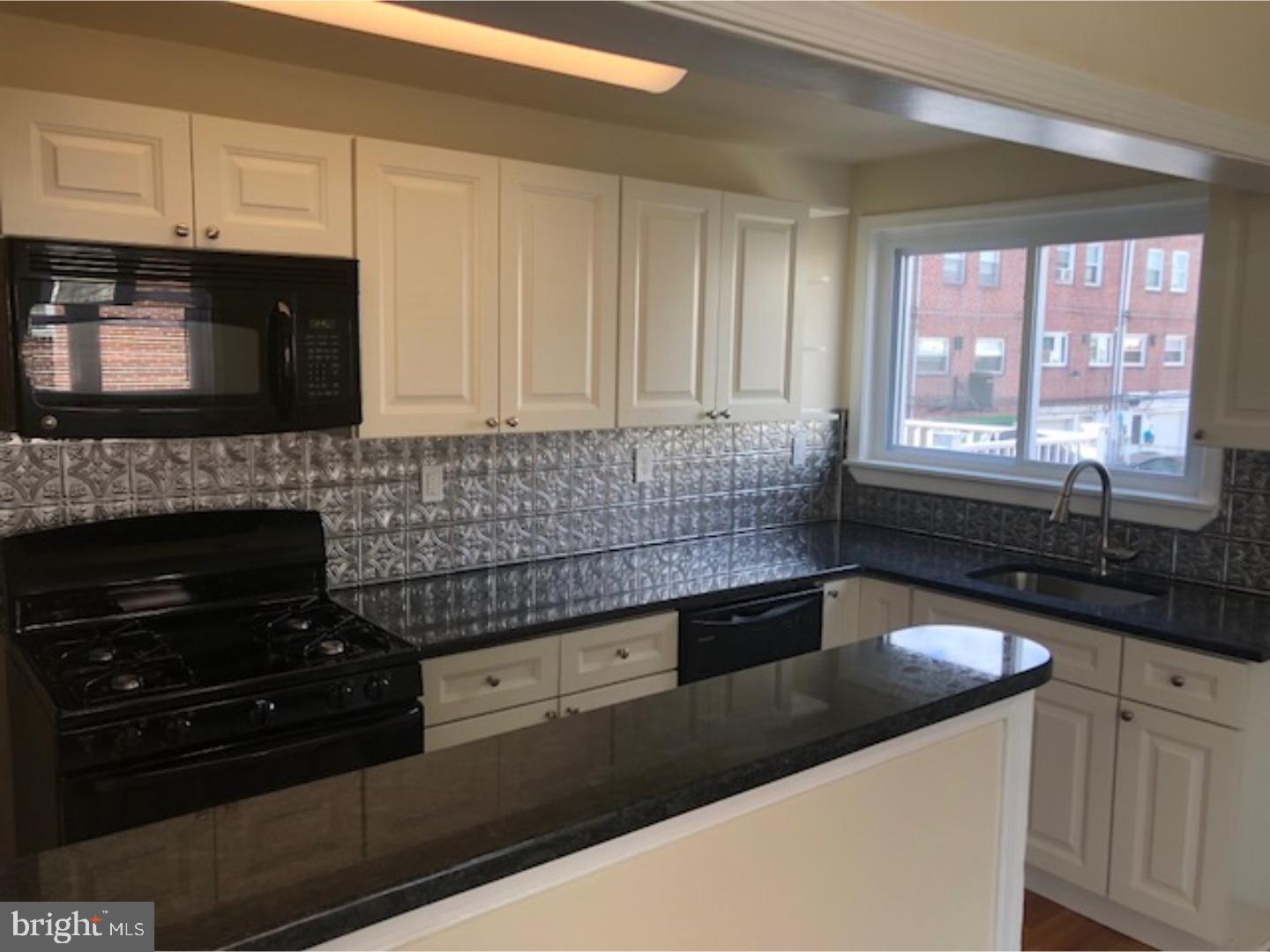 1908 Fowler Road Folcroft, PA 19032 - Photo 9 of 24 Kitchen