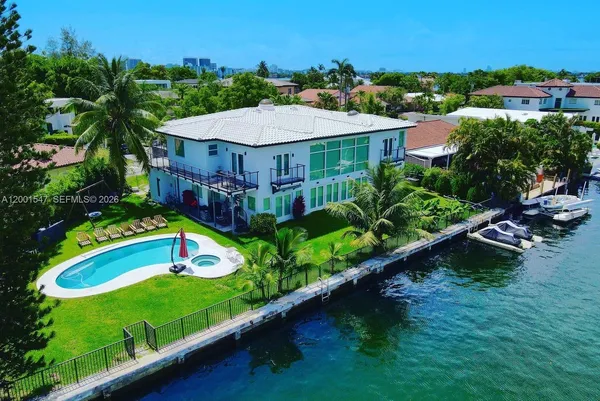 $38,000 | 13300 Biscayne Bay Terrace, North Miami, FL 33181