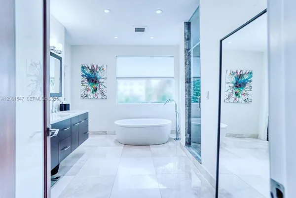 $38,000 | 13300 Biscayne Bay Terrace, North Miami, FL 33181