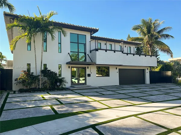 $38,000 | 13300 Biscayne Bay Terrace, North Miami, FL 33181