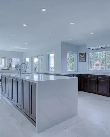 $38,000 | 13300 Biscayne Bay Terrace, North Miami, FL 33181