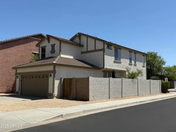 $3,350 | 3708 East Kerry Lane, Phoenix, AZ 85050