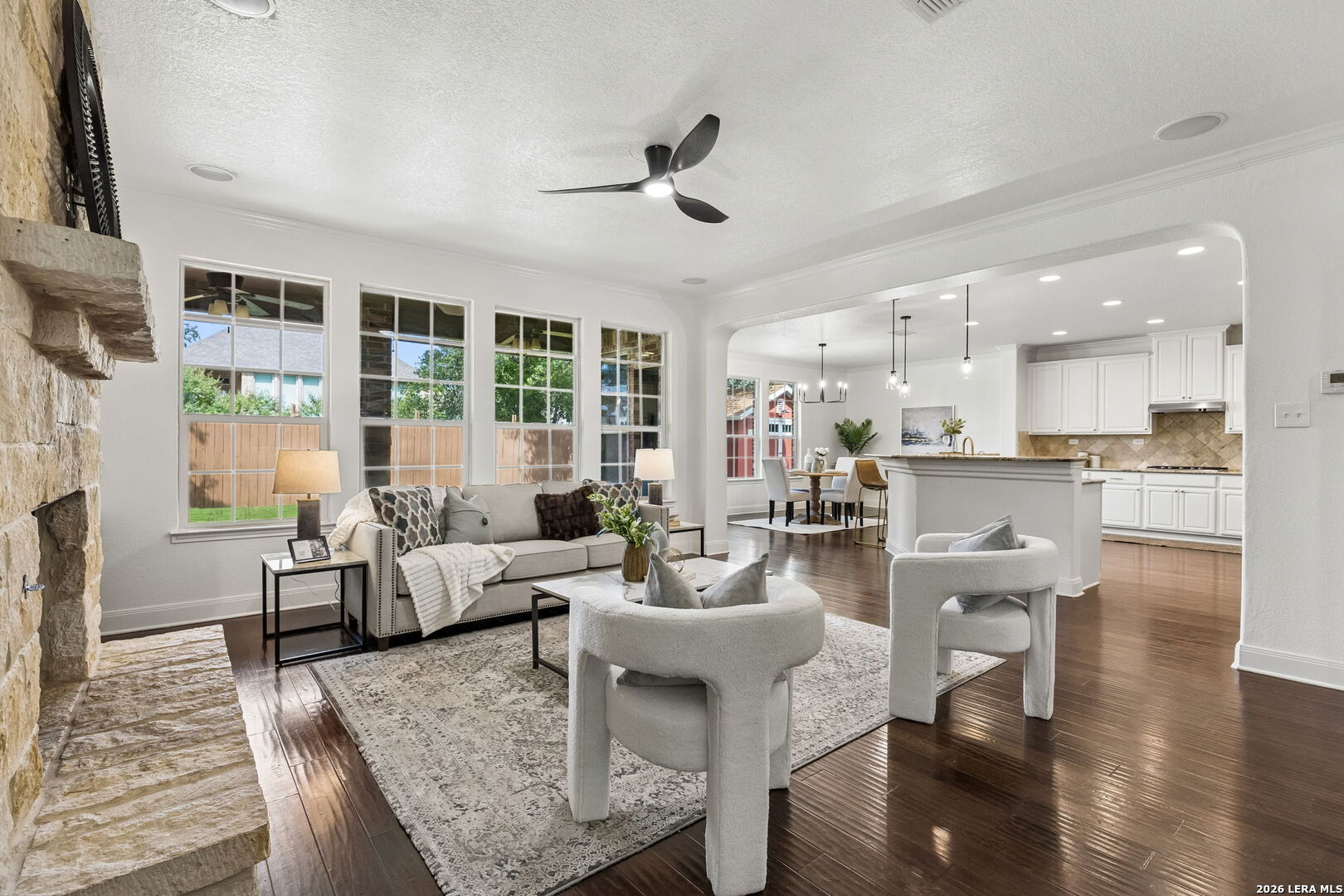 109 Rattlesnake Bluff Boerne, TX 78006 - Photo 6 of 44
