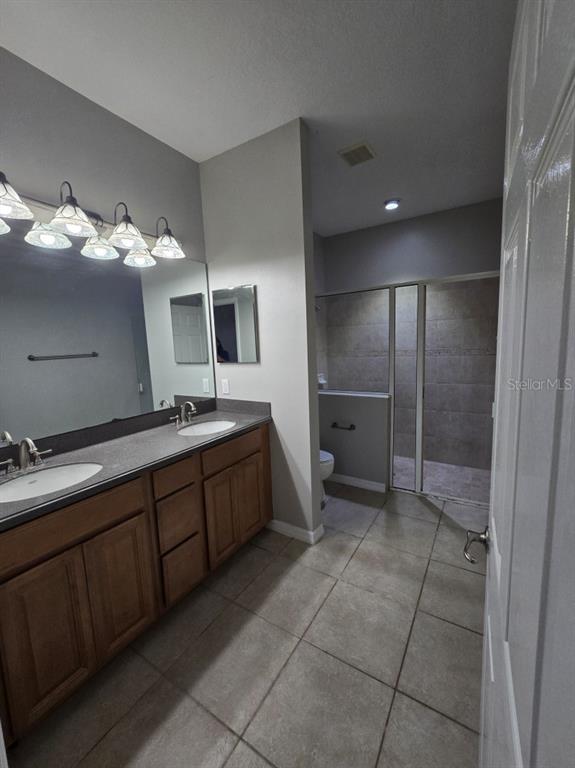 2642 Rutledge Court Winter Haven, FL 33884 - Photo 4 of 6