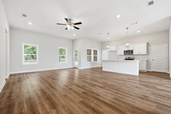 $348,000 | 6112 Mildreds Way, Crestview, FL 32539