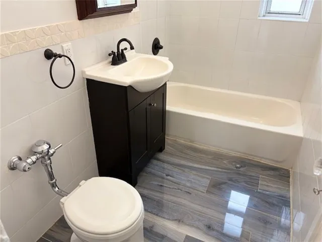 $349,900 | 601 79th Street, Unit E20 | Bay Ridge