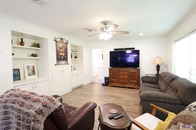 $299,500 | 300 Estate Drive, Houma, LA 70364