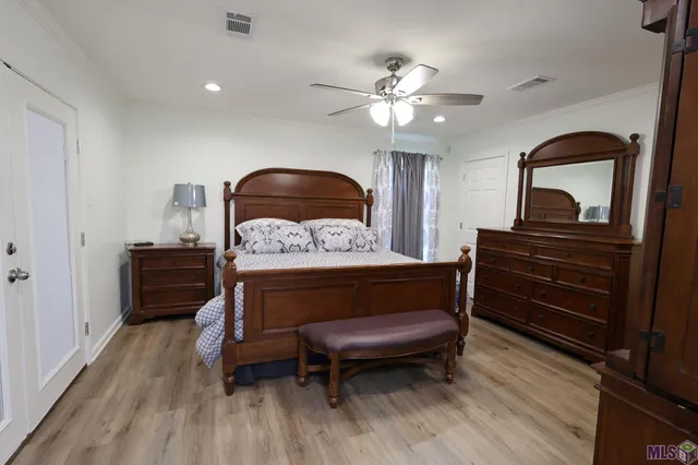 $299,500 | 300 Estate Drive, Houma, LA 70364