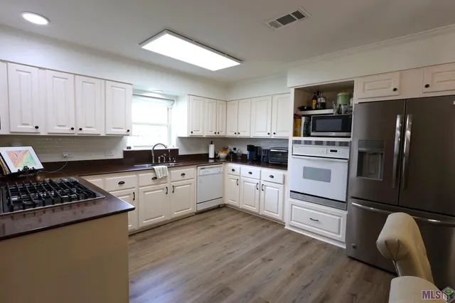 $299,500 | 300 Estate Drive, Houma, LA 70364