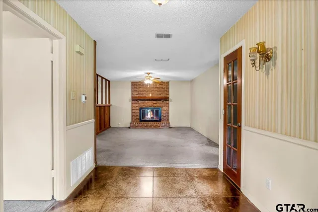 a view of an empty room