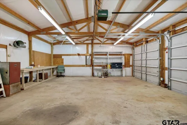 $280,000 | 10462 County Road 1265, Flint, TX 75762