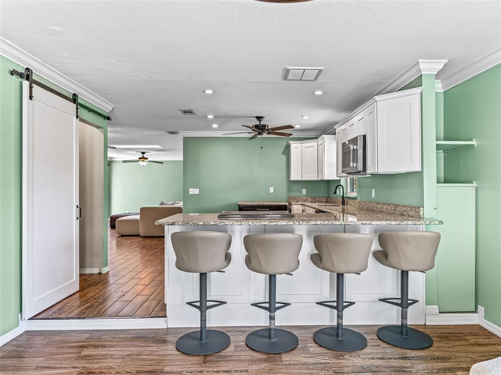 2405 Southeast 157th Lane Road Summerfield, FL 34491 - Photo 17 of 35 Gallery Image 17