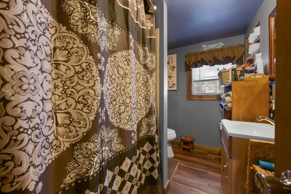 $239,000 | 238 Swan Lake Avenue, Belfast, ME 04915