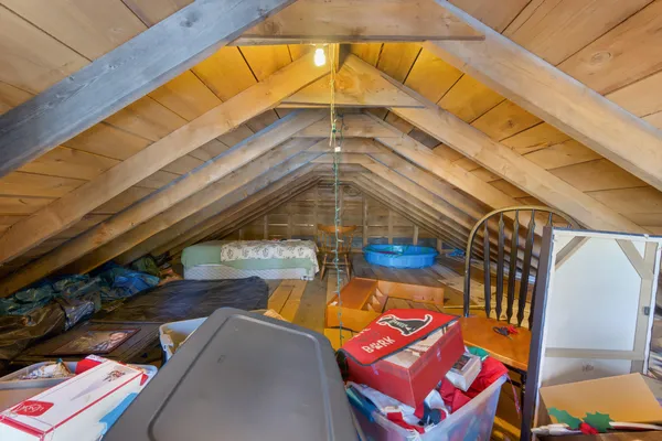 $239,000 | 238 Swan Lake Avenue, Belfast, ME 04915