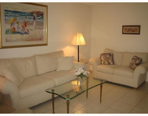 1018 Wolverton East, Unit 1018 Boca Raton, FL 33434 - Photo 3 of 8 Additional Photo