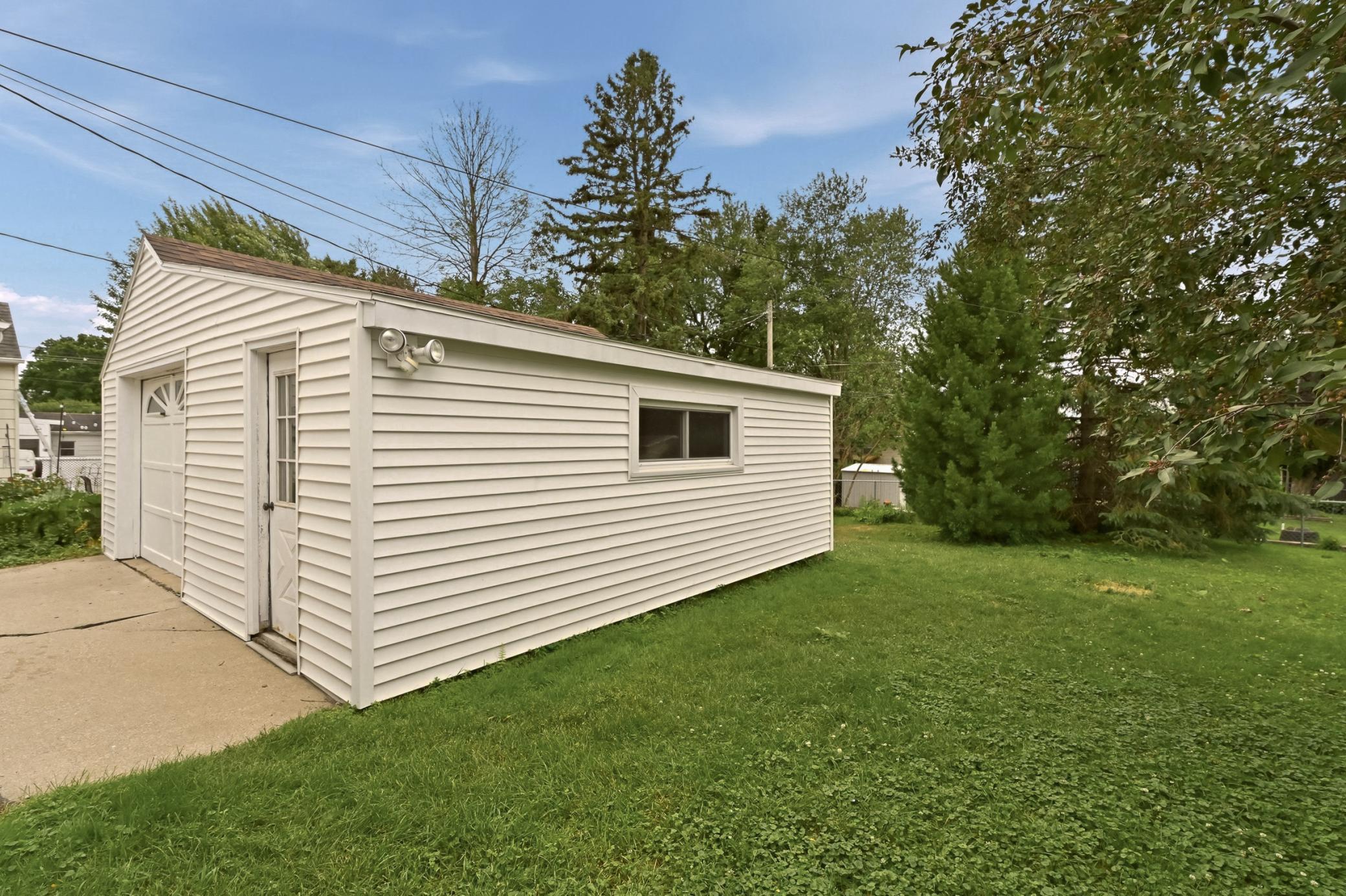 1417 12th Avenue Northeast Rochester, MN 55906 - Photo 24 of 26