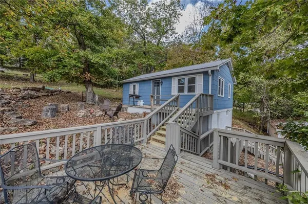 $255,000 | 28253 West Cove Drive, Lincoln, MO 65338