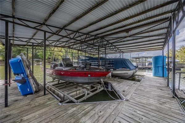 $255,000 | 28253 West Cove Drive, Lincoln, MO 65338