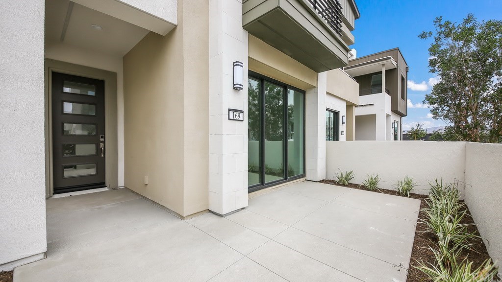 169 Novel Irvine, CA 92618 - Photo 2 of 13