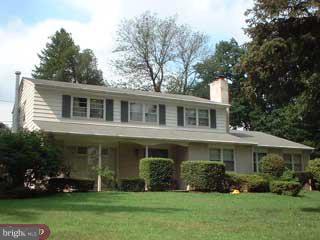 1412 Hopeland Road Wyncote, PA 19095 - Photo 1 of 6 Gallery Image 1