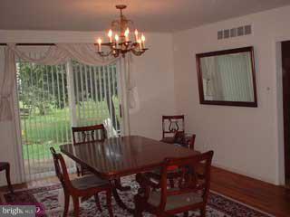 1412 Hopeland Road Wyncote, PA 19095 - Photo 3 of 6 Gallery Image 3