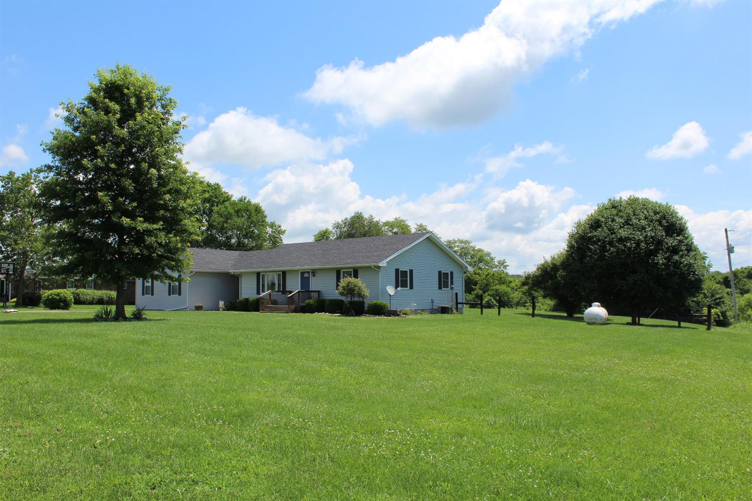 375 Kiddville Road Winchester, KY 40391 - Photo 2 of 38 Listing Photo