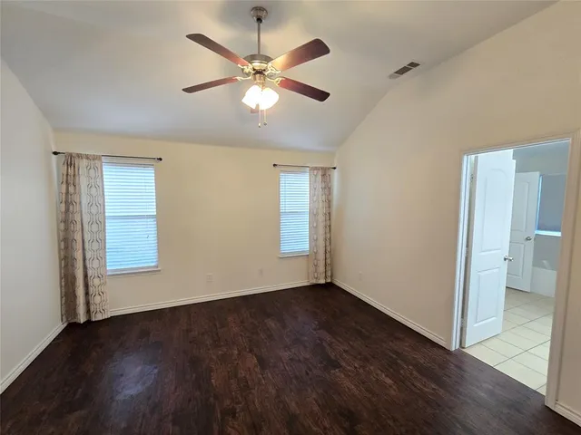 $1,850 | 124 Bridlewood Street, Azle, TX 76020