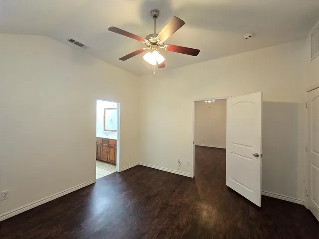 $1,850 | 124 Bridlewood Street, Azle, TX 76020