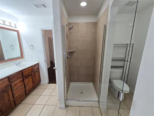 $1,850 | 124 Bridlewood Street, Azle, TX 76020