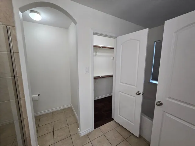 $1,850 | 124 Bridlewood Street, Azle, TX 76020