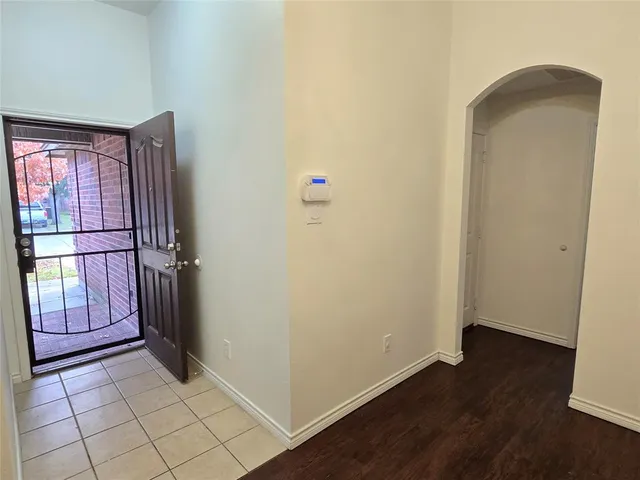 $1,850 | 124 Bridlewood Street, Azle, TX 76020