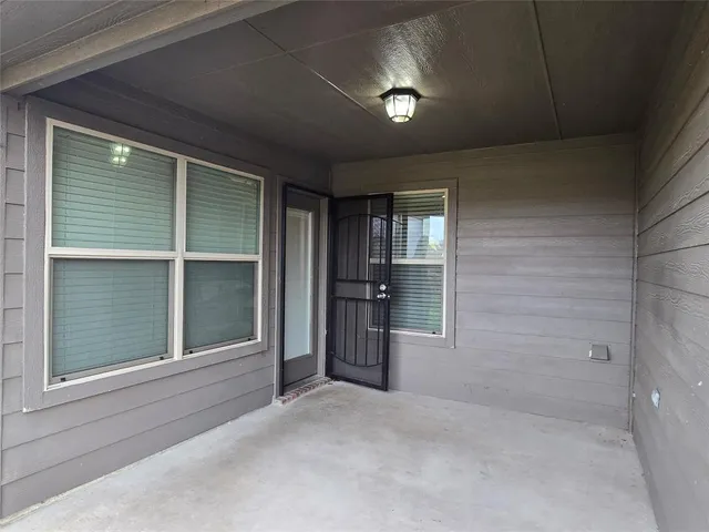 $1,850 | 124 Bridlewood Street, Azle, TX 76020