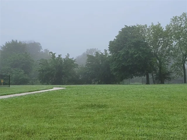 $1,850 | 124 Bridlewood Street, Azle, TX 76020