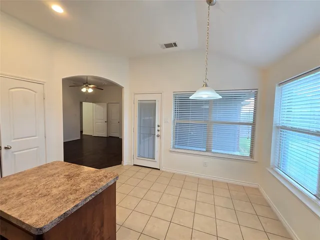 $1,850 | 124 Bridlewood Street, Azle, TX 76020