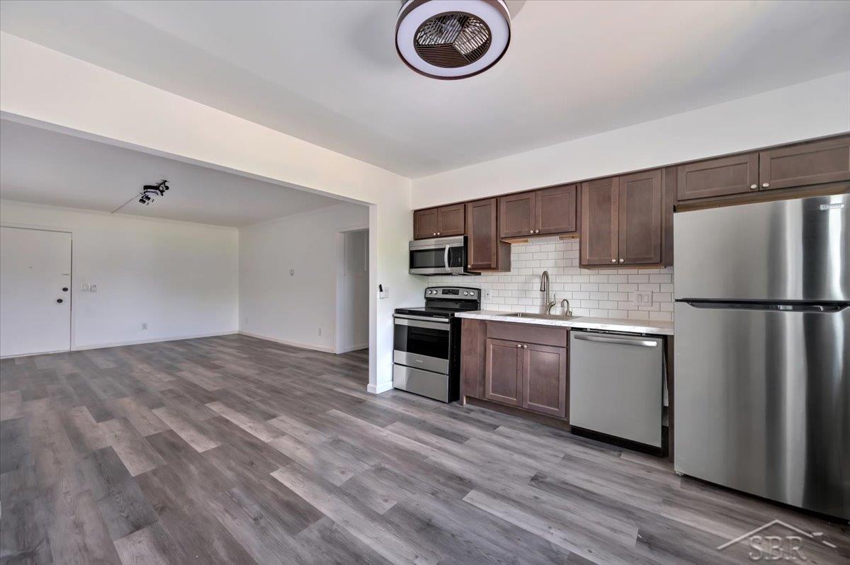 548 Shattuck Road Saginaw, MI 48604 - Photo 13 of 31