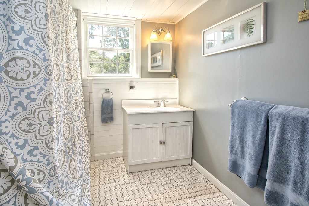 95 Captain Peirce Road Scituate, MA 02066 - Photo 16 of 21 Gallery Image 16