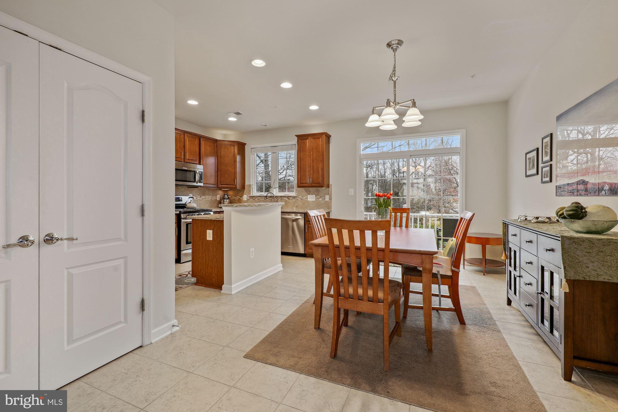 2103 Little Sorrel Way Silver Spring, MD 20902 - Photo 7 of 20 Dining area