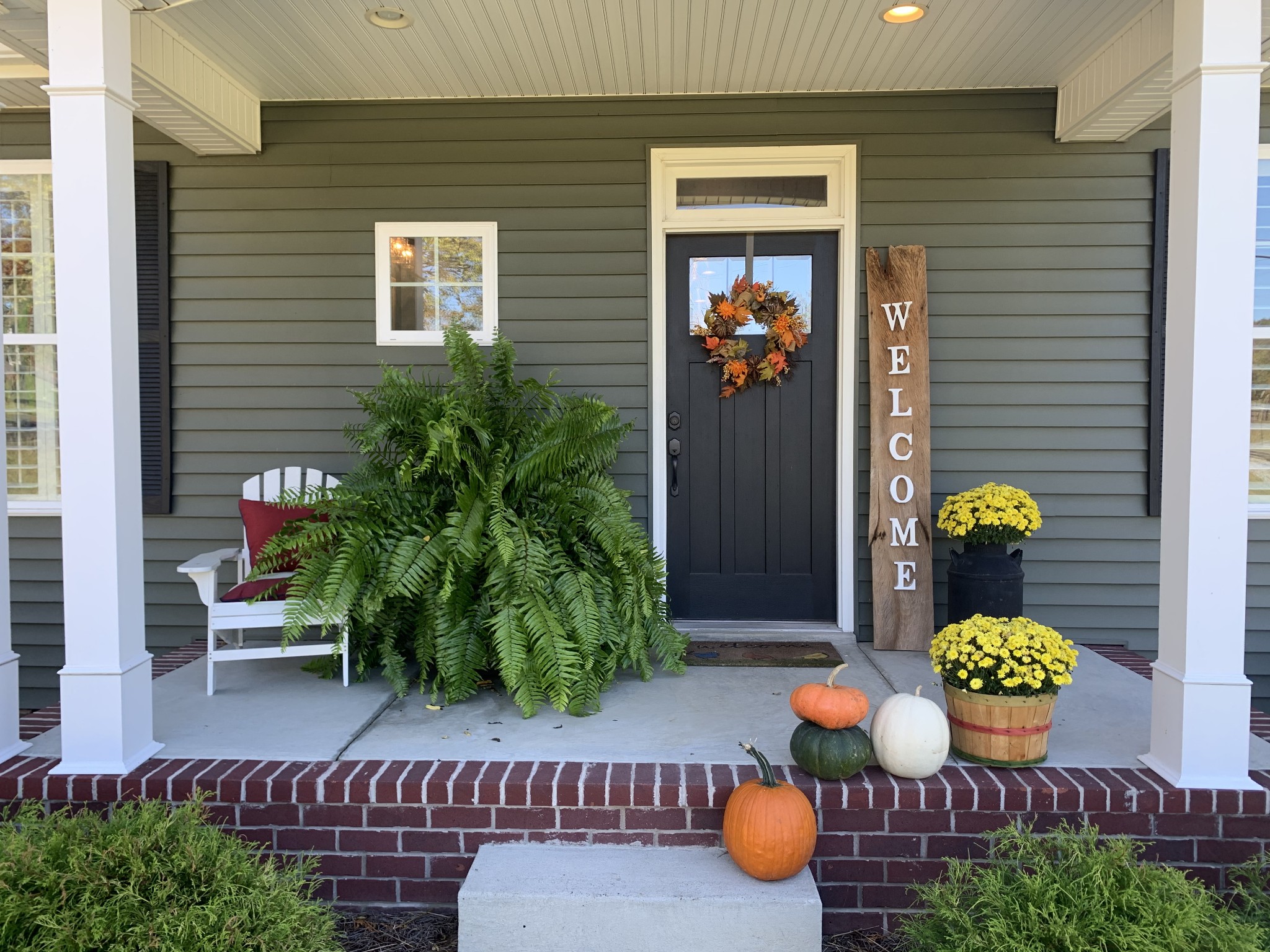 4275 Cairo Bend Road Lebanon, TN 37087 - Photo 2 of 41 a view of two chairs and table in a patio