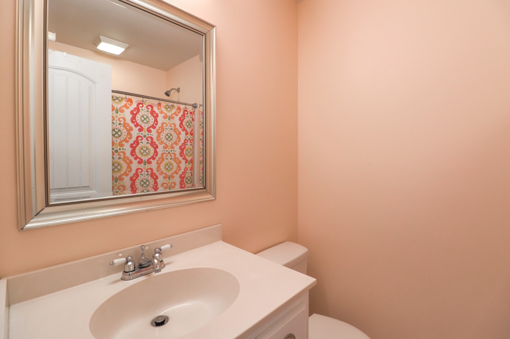4275 Cairo Bend Road Lebanon, TN 37087 - Photo 31 of 41 a bathroom with a sink and a mirror