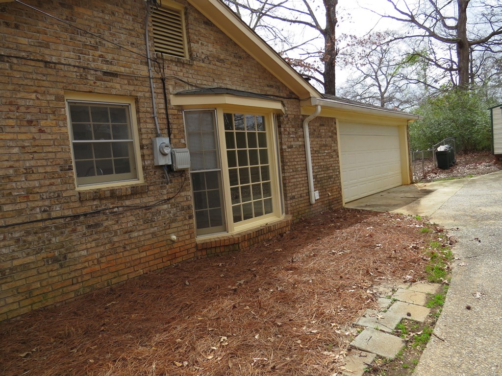 1208 North Ridge Drive Lexington, GA 40509 - Photo 20 of 20 Side view