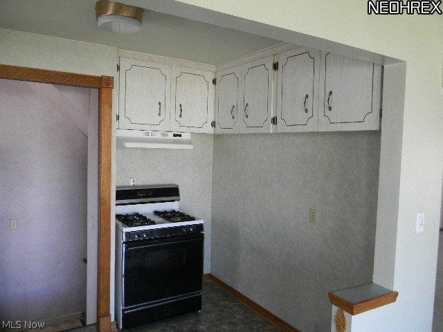 3903 Redfern Road Parma, OH 44134 - Photo 5 of 17
