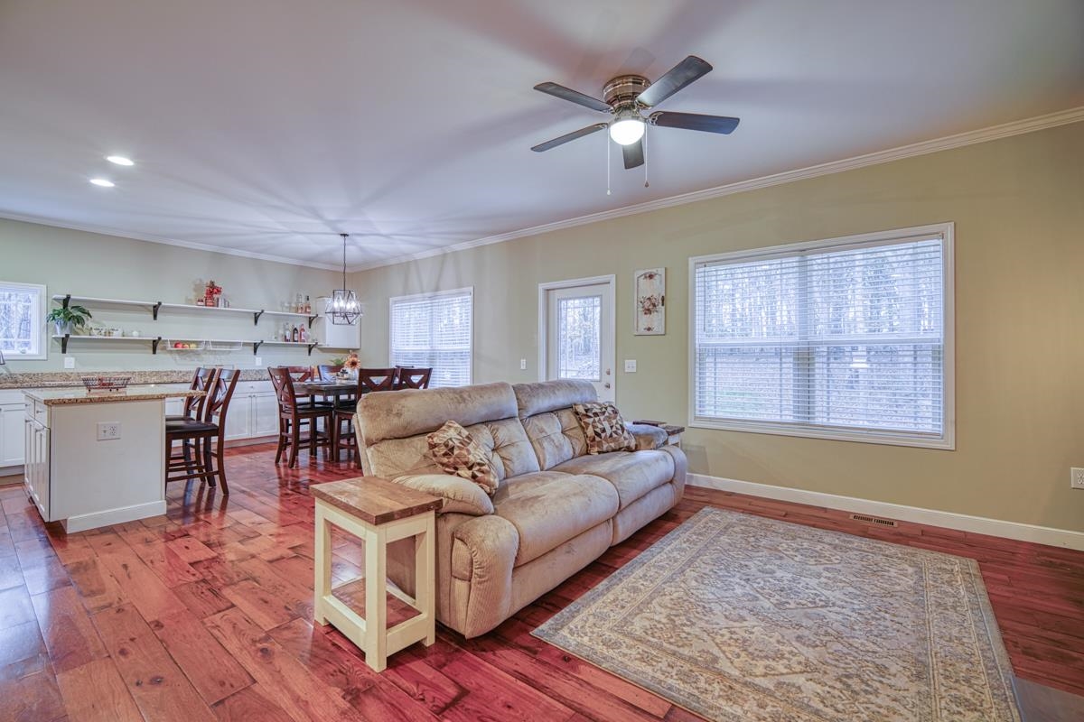 3214 Fairfield Road Chesnee, SC 29323 - Photo 11 of 31