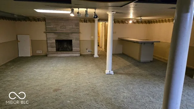 $189,900 | 101 East N East Street, Gas City, IN 46933