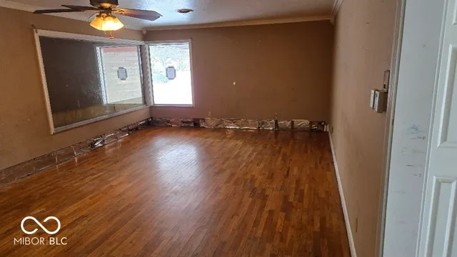 $189,900 | 101 East N East Street, Gas City, IN 46933