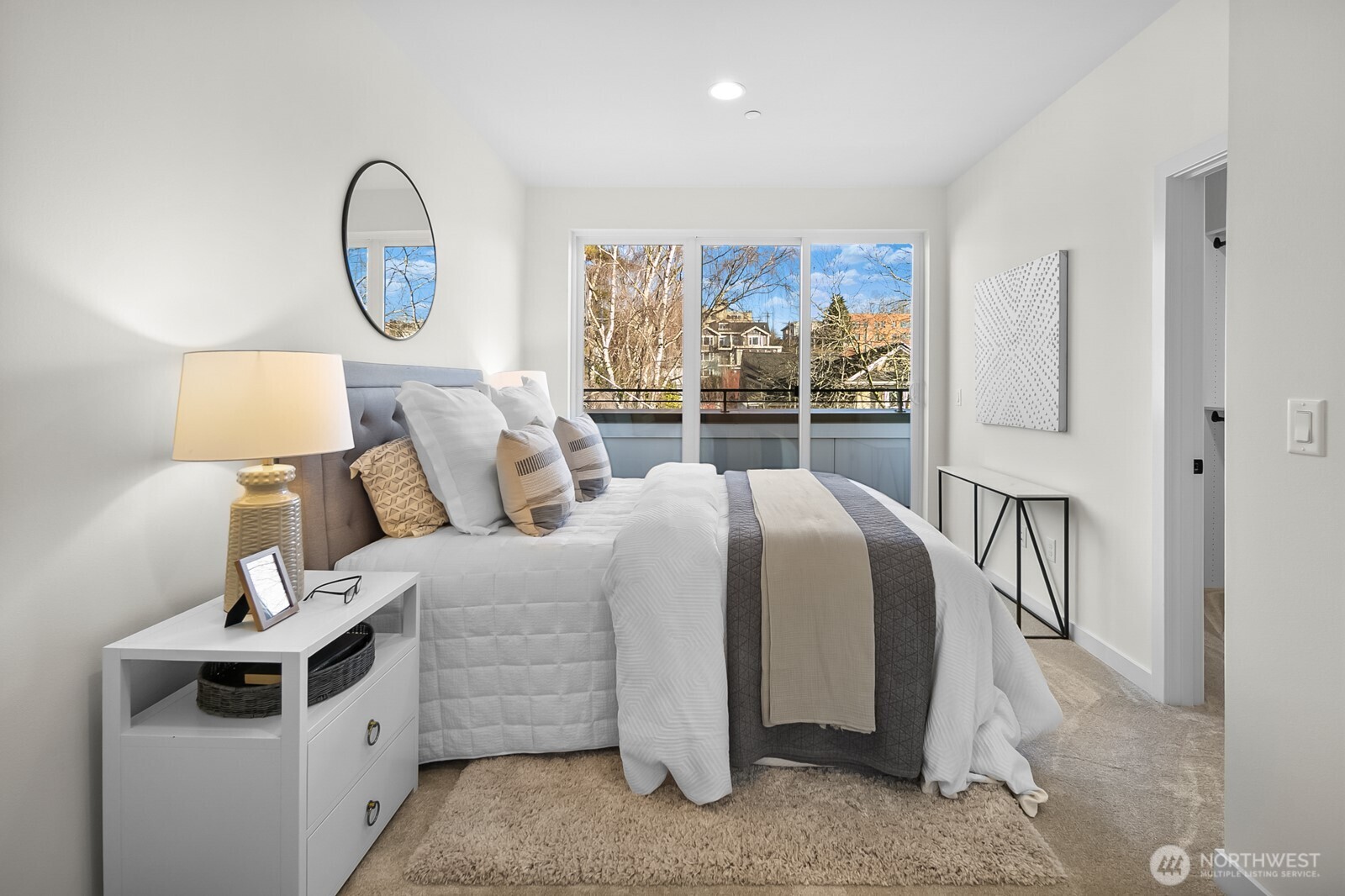 505 11th Avenue East Seattle, WA 98102 - Photo 13 of 33